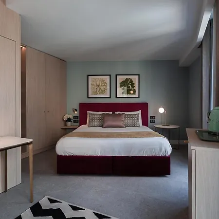 Hotel 123 Mainstreet Boutique 3*