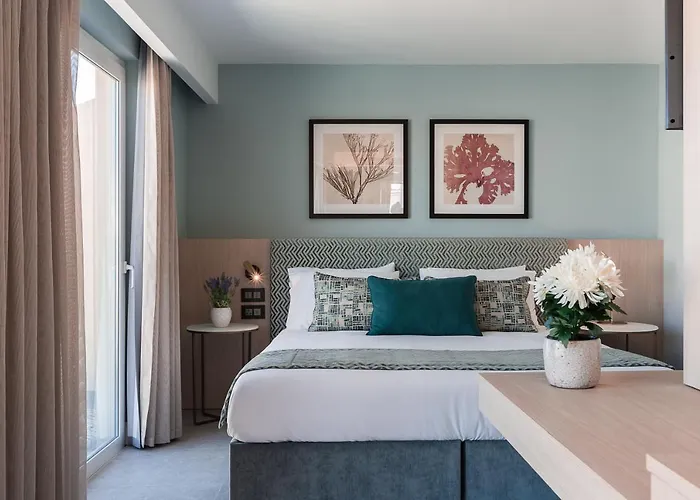 123 Mainstreet Boutique