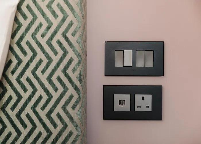 123 Mainstreet Boutique Hotel Saint Julian's