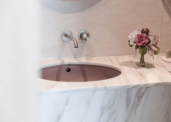 123 Mainstreet Boutique Hotel 3*