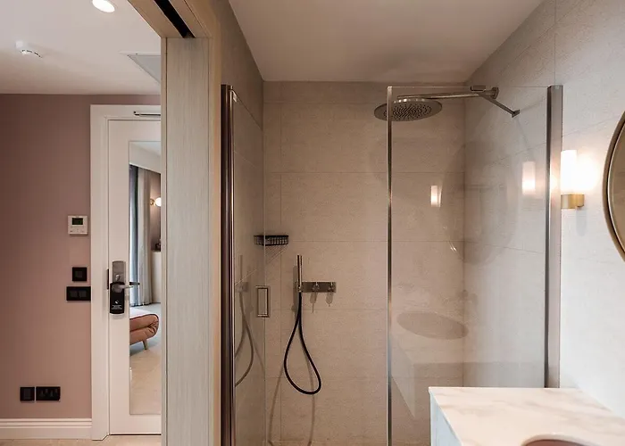 Hotel 123 Mainstreet Boutique